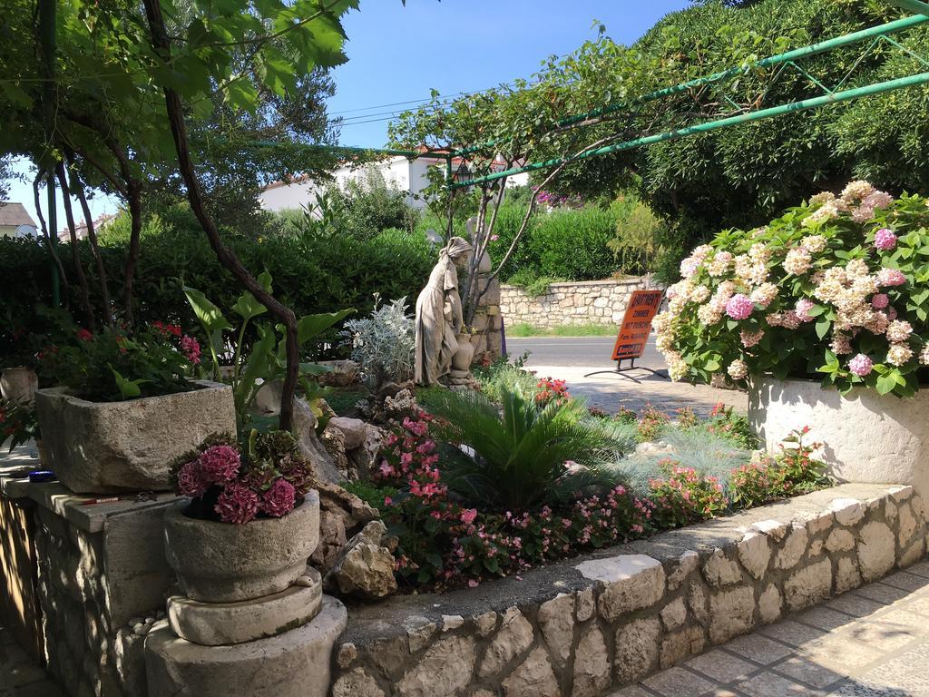 Apartmani Zorica Rab Town Exterior foto